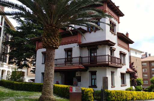 Clinica Dental Villa Luisa en Mungia, Vizcaya