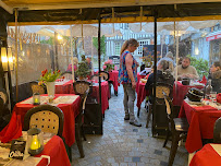 Atmosphère du Restaurant français Le Corsaire à Honfleur - n°5