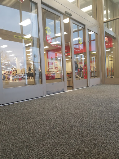 Department Store «Target», reviews and photos, 3500 East-West Hwy #1200, Hyattsville, MD 20782, USA