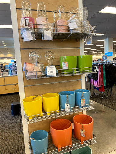 Department Store «Nordstrom Rack The Gallery At Westbury Plaza», reviews and photos, 1040 Old Country Rd, Garden City, NY 11530, USA