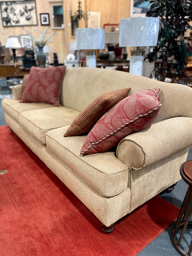 Consignment Shop «Middlebury Consignment», reviews and photos, 1365 Whittemore Rd, Middlebury, CT 06762, USA