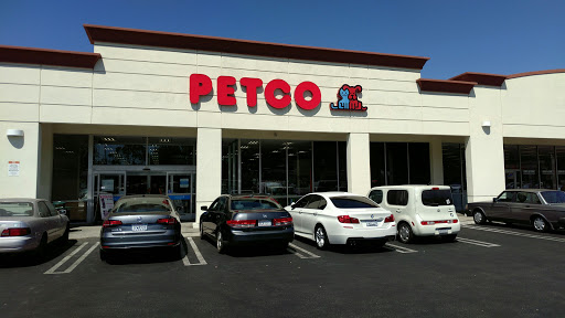 Pet Supply Store «Petco Animal Supplies», reviews and photos, 21943-21947 Ventura Blvd, Woodland Hills, CA 91364, USA