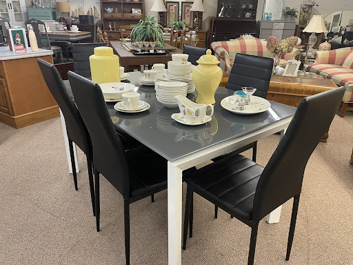 Consignment Shop «Refabulous Furnishings», reviews and photos, 2231 Vestal Pkwy W, Vestal, NY 13850, USA