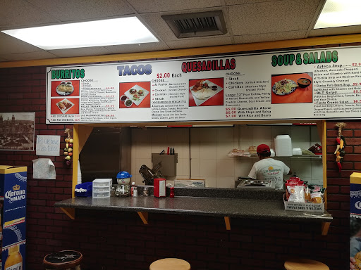 Grocery Store «Las Paloma Latin Market», reviews and photos, 1300 E Bay Dr F, Largo, FL 33771, USA