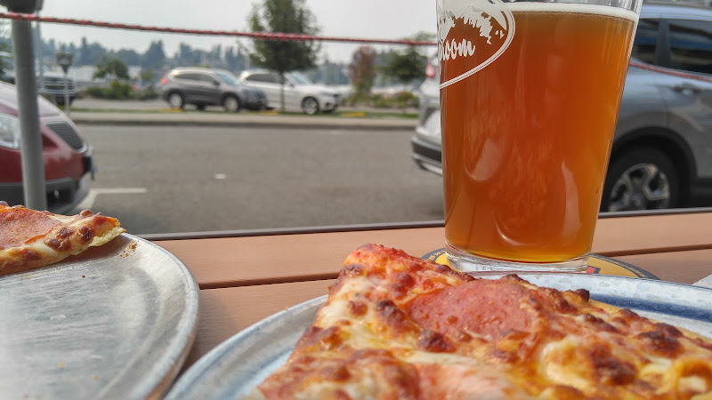 #1 best pizza place in Olympia - Oly Taproom