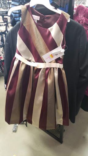 Clothing Store «K&G Fashion Superstore», reviews and photos, 2636 George Busbee Pkwy NW, Kennesaw, GA 30144, USA