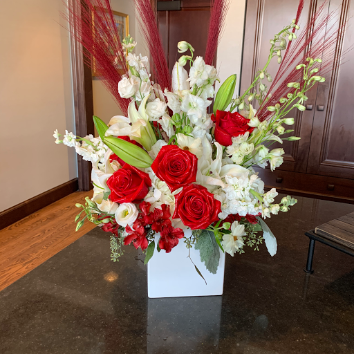 Florist «Tuscaloosa Flower Shoppe», reviews and photos, 2208 University Blvd, Tuscaloosa, AL 35401, USA