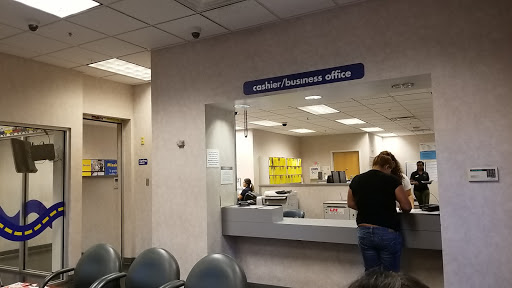 Used Car Dealer «CarMax», reviews and photos, 7180 N Palm Ave, Fresno, CA 93650, USA