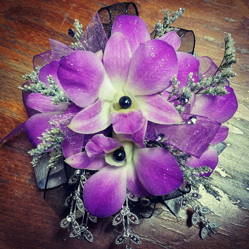 Florist «Chris-Dian Florist», reviews and photos, 279 Broadway, Newburgh, NY 12550, USA