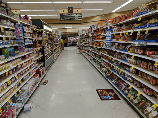 Grocery Store «Kroger», reviews and photos, 31300 Michigan Ave, Westland, MI 48186, USA