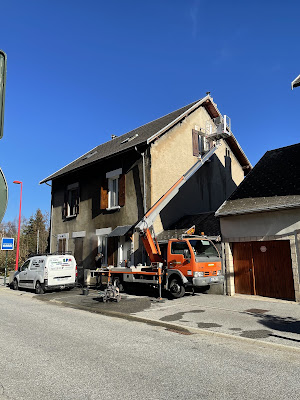 Metz EPM rénovation façade toiture bardage alu pvc à Saint-Quentin-Fallavier