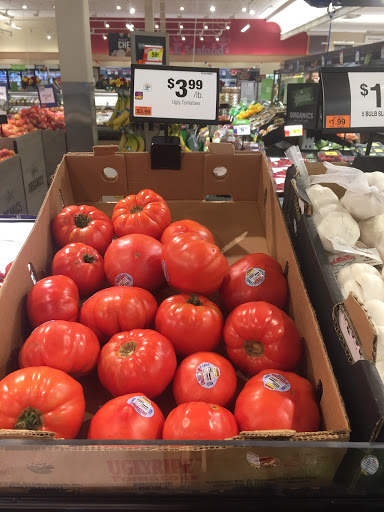 Supermarket «Super Stop & Shop», reviews and photos, 829 Worcester St, Natick, MA 01760, USA