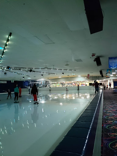 Roller Skating Rink «Skate City», reviews and photos