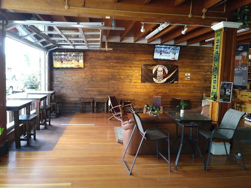 Gourmet Grocery Store «Social Goods: Toys, Taps, Cafe», reviews and photos, 500 E 1st St, Newberg, OR 97132, USA