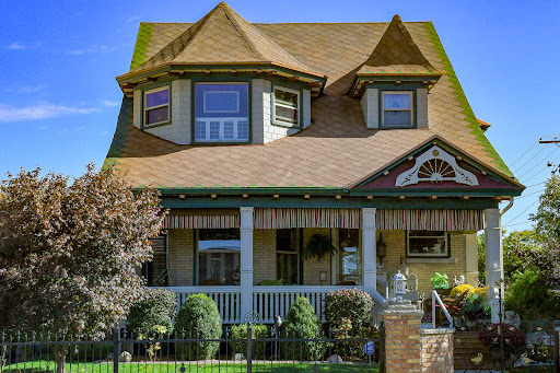 Roofing Contractor «Sherriff-Goslin Roofing - South Bend, IN», reviews and photos, 12990 McKinley Hwy, Mishawaka, IN 46545, USA