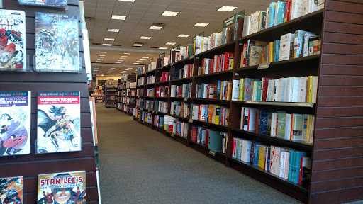 Book Store «Barnes & Noble», reviews and photos, 19401 Alderwood Mall Pkwy, Lynnwood, WA 98036, USA