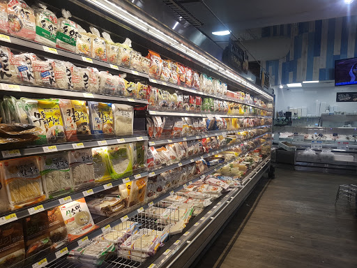 Korean Grocery Store «H Mart», reviews and photos, 3385 Milwaukee Ave, Northbrook, IL 60062, USA