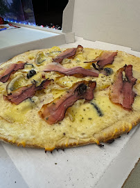 Plats et boissons du Pizzas à emporter La Tour de Pizz' Pont à Pont-Saint-Esprit - n°1