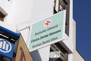 CLINICA DENTAL ALEMANA CORRALEJO - Deutscher Zahnarzt (German Dentist) image