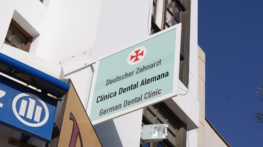 CLINICA DENTAL ALEMANA CORRALEJO - Deutscher Zahnarzt (German Dentist) Av. Ntra. Sra. del Carmen, 46, 35660 Corralejo, Las Palmas, España