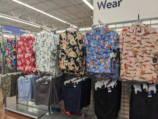 Department Store «Walmart Supercenter», reviews and photos, 3290 S Santiam Hwy, Lebanon, OR 97355, USA