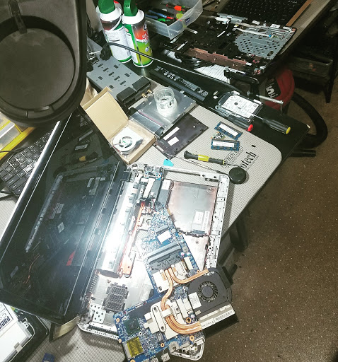 Computer Repair Service «Pacific NorthWest Computers», reviews and photos, 1104 W 39th St, Vancouver, WA 98660, USA