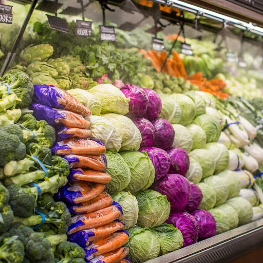 Grocery Store «Fresh Thyme Farmers Market- Crystal Lake», reviews and photos, 5340 Northwest Hwy, Crystal Lake, IL 60014, USA