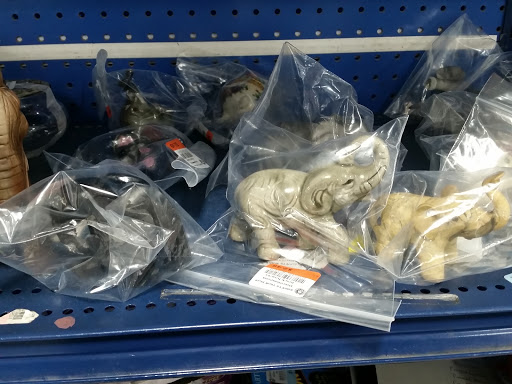 Thrift Store «AMVETS Depew», reviews and photos, 2900 Walden Ave, Depew, NY 14043, USA