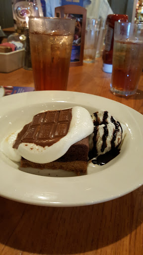 American Restaurant «Cracker Barrel Old Country Store», reviews and photos, 675 Buford Hwy, Cumming, GA 30040, USA