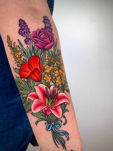 Tattoo Shop «Hopeless Ink Tattoo & Piercing», reviews and photos, 2308 Main St, Vancouver, WA 98660, USA