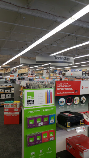Office Supply Store «Staples», reviews and photos, 6104 Sepulveda Blvd, Van Nuys, CA 91411, USA