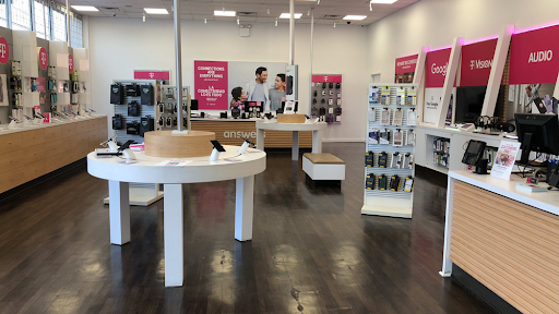 Cell Phone Store «T-Mobile», reviews and photos, 578 US-22, North Plainfield, NJ 07060, USA