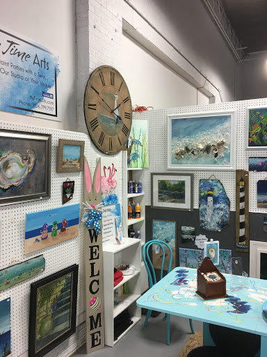 Flea Market «Peddlers Market», reviews and photos, 501 Euclid Ave, Colonial Beach, VA 22443, USA