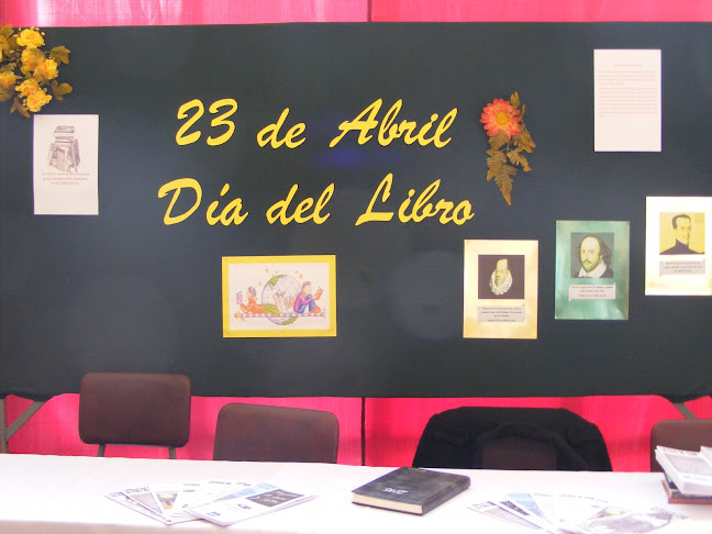 Comentarios y opiniones de CENTRO EDUCACIONAL BICENTENARIO ALTOS DE TOMÉ