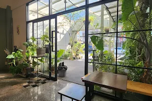 garden cafe' image