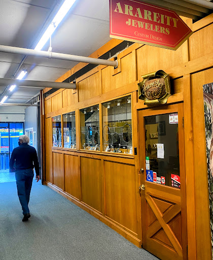 Arareity, 1021 R St, Sacramento, CA 95811, USA, 