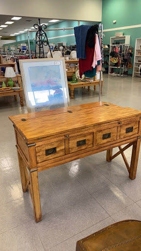 Thrift Store «Humane Society Thrift Store», reviews and photos, 4445 20th St, Vero Beach, FL 32966, USA