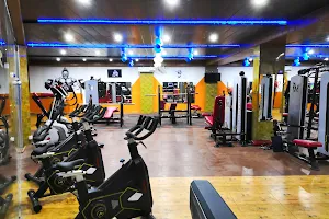 Doon Fitness Unisex Gym image