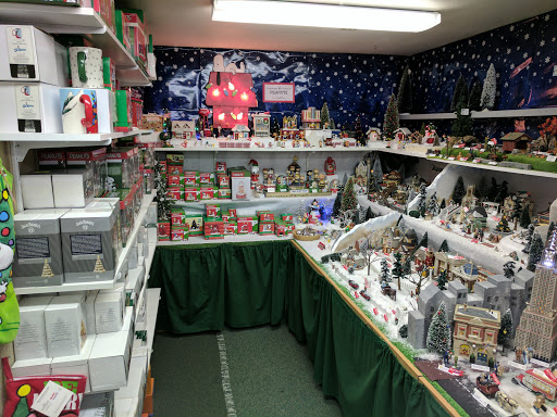 Gift Shop «Beach Basket Gift, Clothing & Christmas Shop», reviews and photos, 4102 Harborview Dr, Gig Harbor, WA 98332, USA