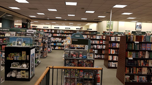 Book Store «Barnes & Noble», reviews and photos, 102 Dorset St, South Burlington, VT 05403, USA