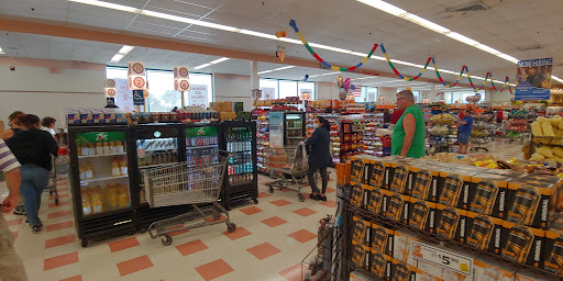 Grocery Store «Market Basket», reviews and photos, 139 Endicott St, Danvers, MA 01923, USA