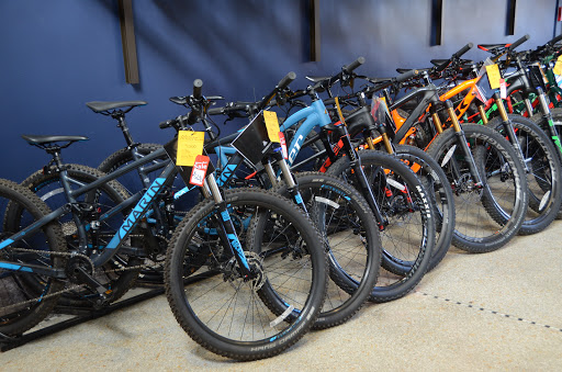 Bicycle Store «Motorless Motion Bicycles», reviews and photos, 640 W Washington Ave, Madison, WI 53703, USA