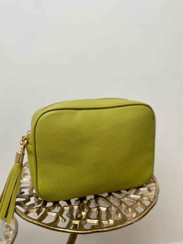 http://www.willowboutique1.co.uk/