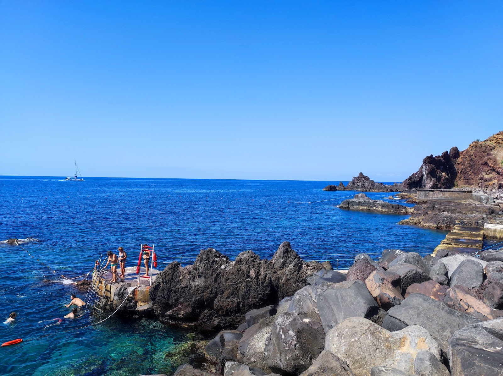 Foto von Ponta Gorda Lido mit betonierte fläche Oberfläche