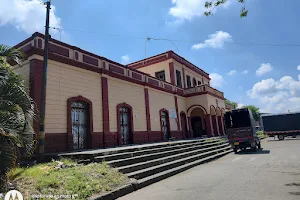 Antigua Estación Del Ferrocarril. image