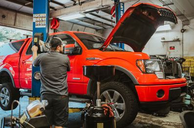 Auto Repair Shop «Kingwood Service Center», reviews and photos, 3318 Northpark Dr, Kingwood, TX 77339, USA