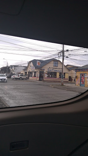 Opiniones de Autoservicio SAN FRANSISCO en Punta Arenas - Tienda de ultramarinos