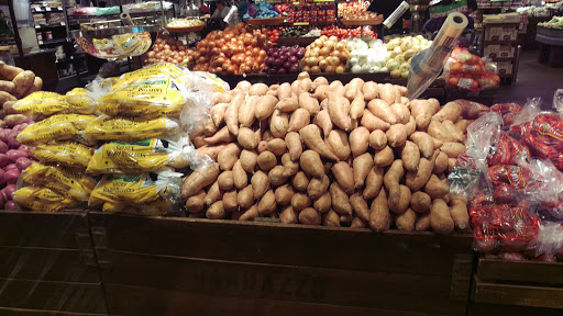 Market «Randazzo Fresh Market», reviews and photos, 36800 Garfield Rd, Charter Twp of Clinton, MI 48035, USA