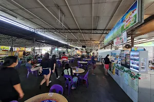 Kolombong Food Court image