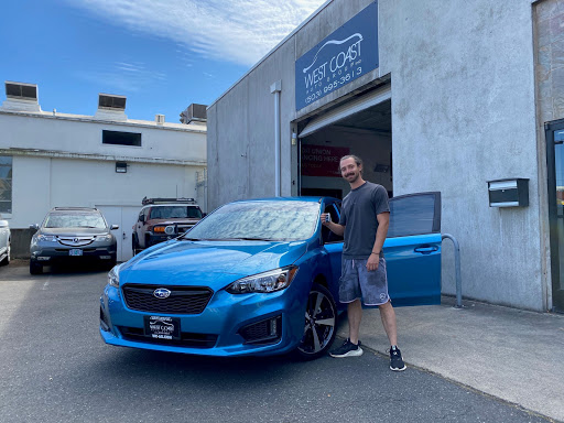 Used Car Dealer «West Coast Auto Group», reviews and photos, 231 NE 10th Ave, Portland, OR 97232, USA